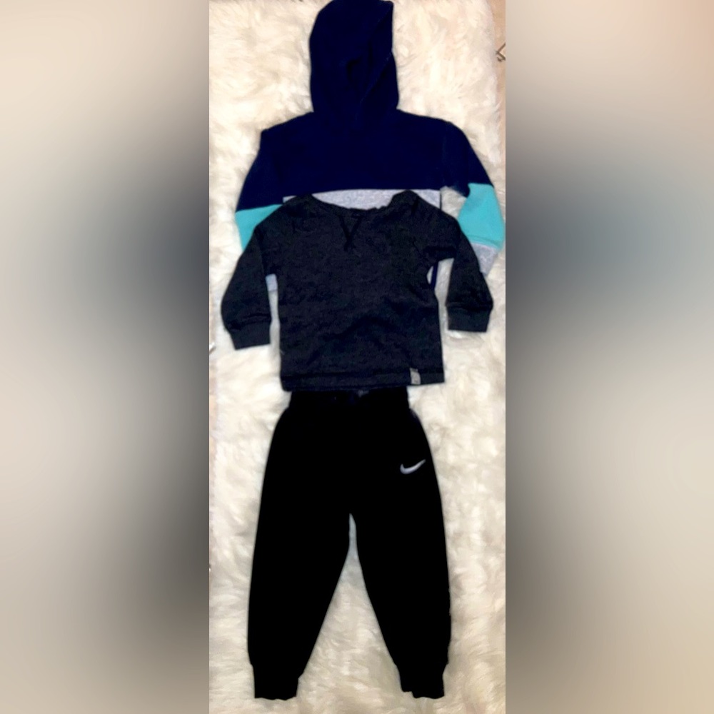 3 Piece set Boy Various brands; Size: 2T